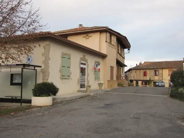 Carport Solaire 31 Installateur carport solaire Saint-Frajou